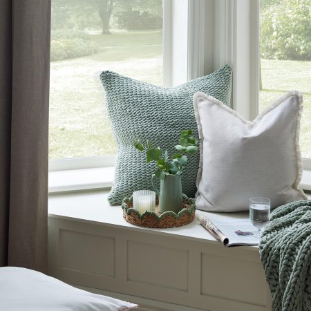 cushions-window-set