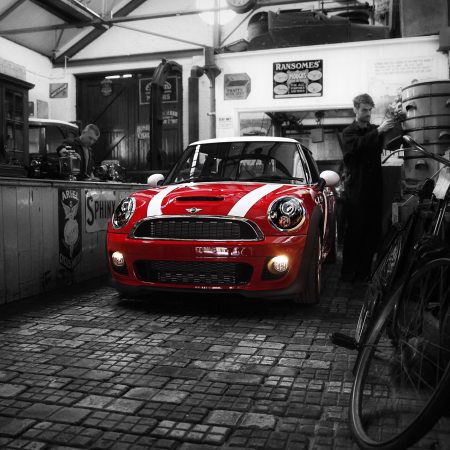vehicle-photography-garage